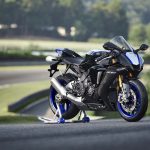 2020-Yamaha-YZF-R1M-31