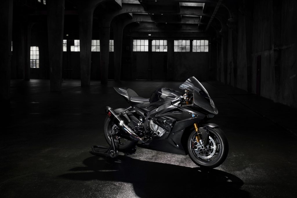 คาร์บอนไฟเบอร์ BMW HP4 Race