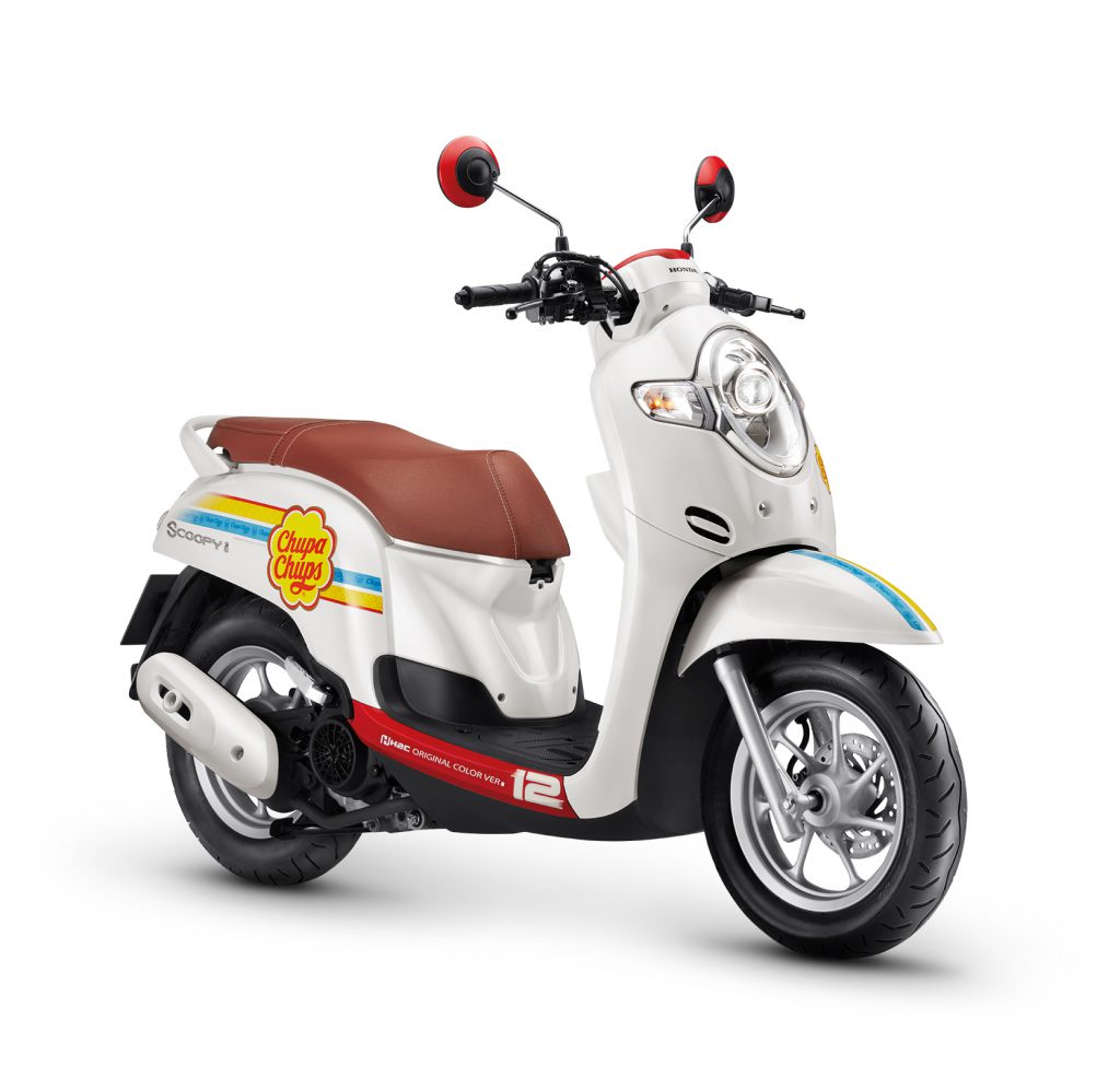 เปิดตัว New Scoopy i Chupa Chups