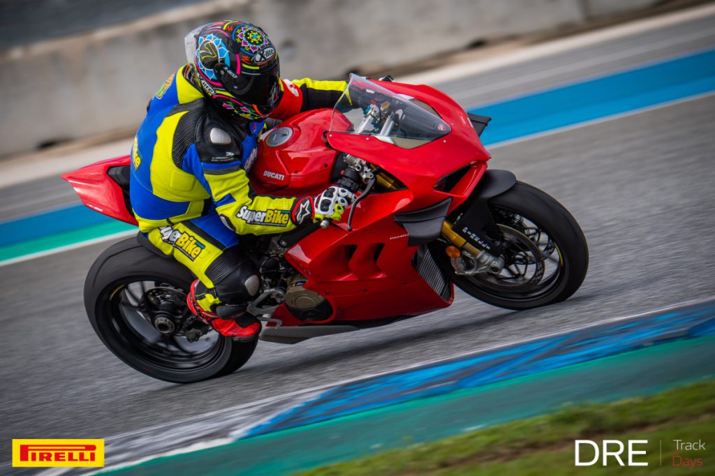 DRE Track Days - Panigale V4 S