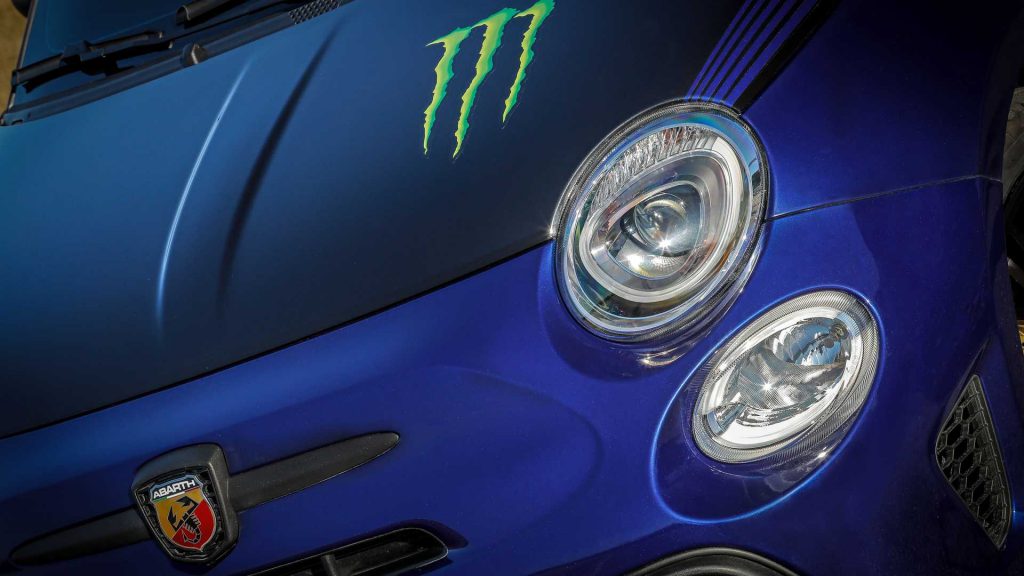 Yamaha YZR-M1 เวอร์ชั่น 4 ล้อ เอ้ย Abarth 595