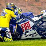 2010-yzr-m1-2010-rossi_12.gallery_full_top_fullscreen.gallery_full_top_fullscreen