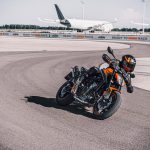 KTM 890 DUKE – 1Action