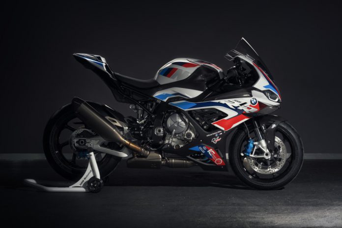 Bmw m 1000 r