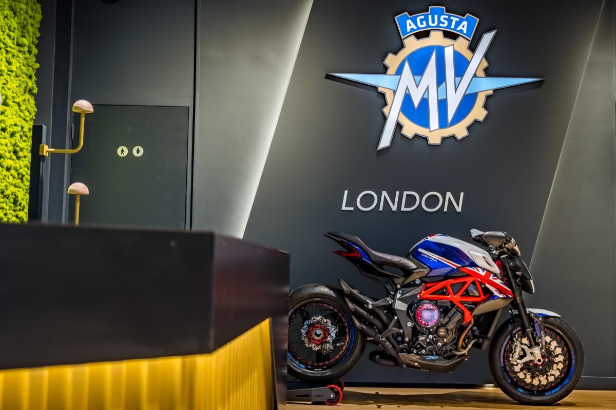 Dragster-800-RR-London-Special