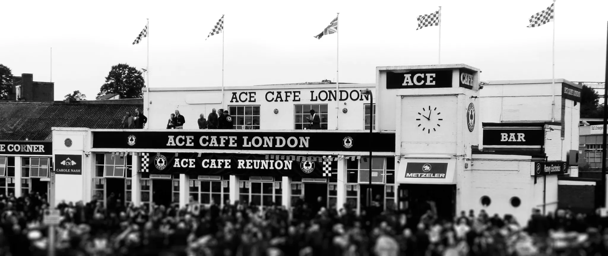 ACE Cafe ตำนานคาเฟ่เแห่งยุค 60 ที่ควรไปซักครั้งในชีวิต - SuperBikeMag ...
