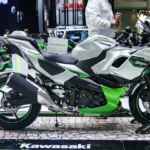 Kawasaki Ninja HEV-4