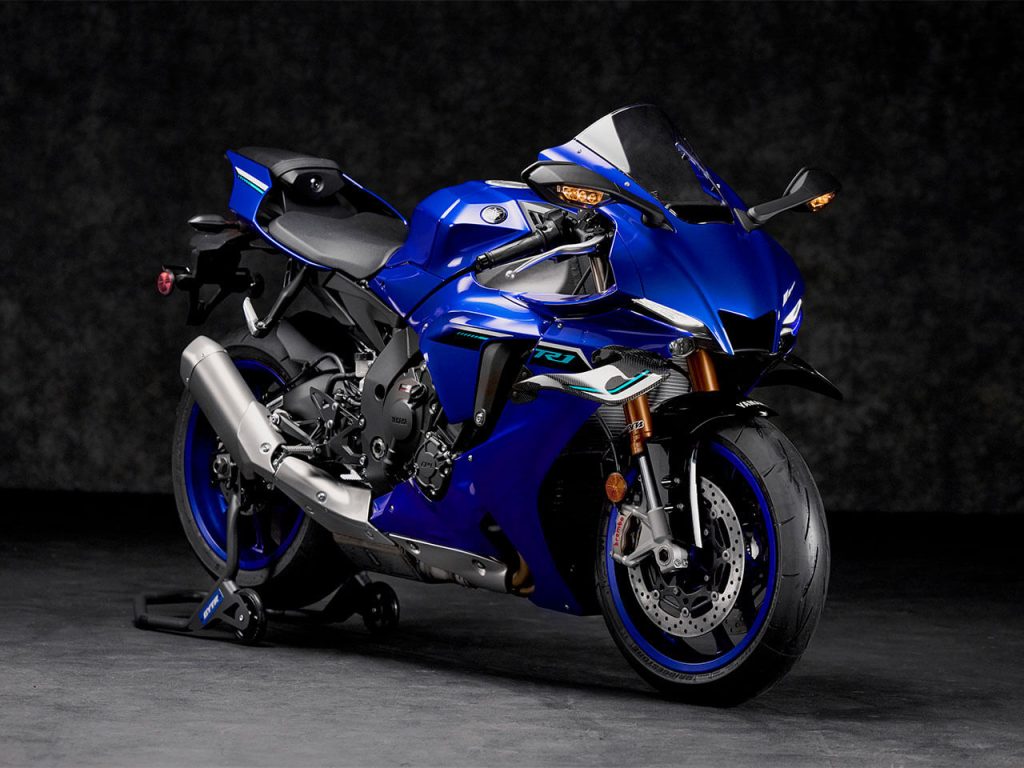 Yamaha R1 2025