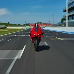 Ducati-MY25-Panigale-V4-aerodinamica-hero-short-1600×1000