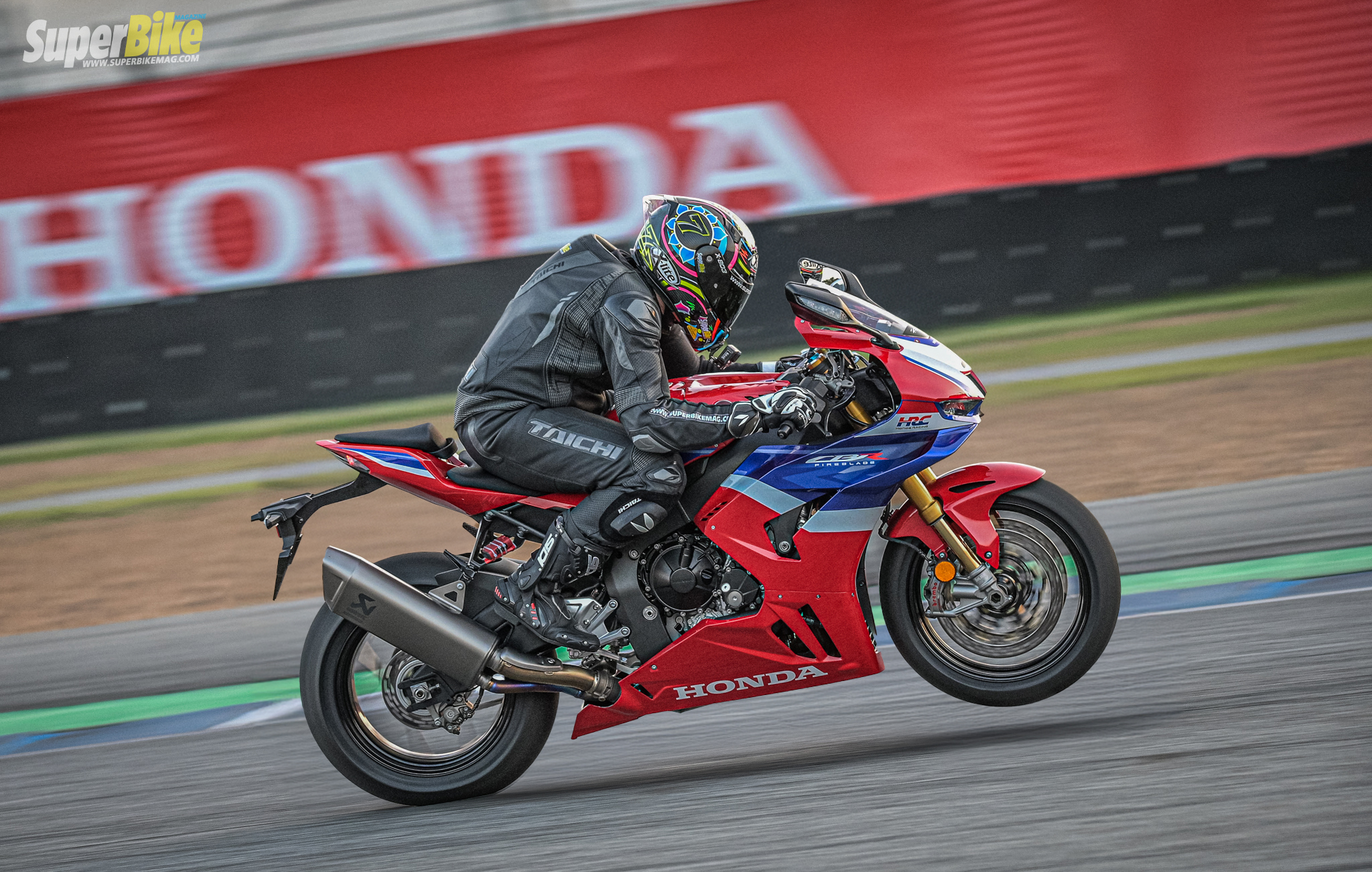 2025 HONDA CBR1000RR-R FIREBLADE SP