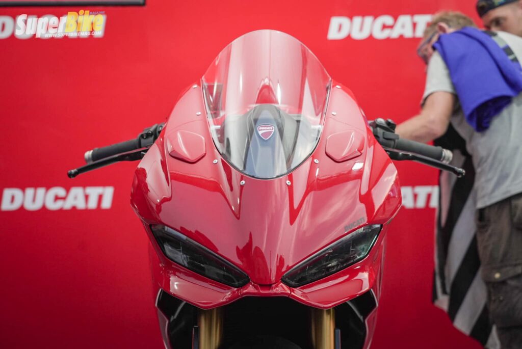 2025 Panigale V2S