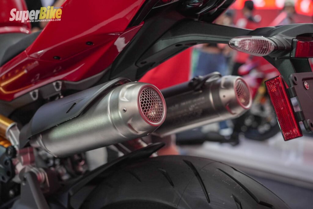 2025 Panigale V2S